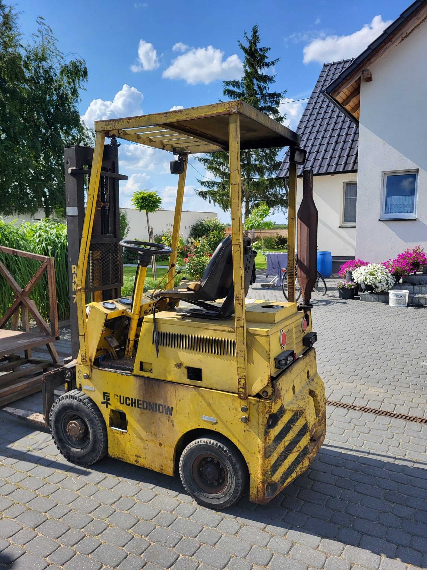Wózek widłowy RAK 7 + wywrotnica do skrzyni
