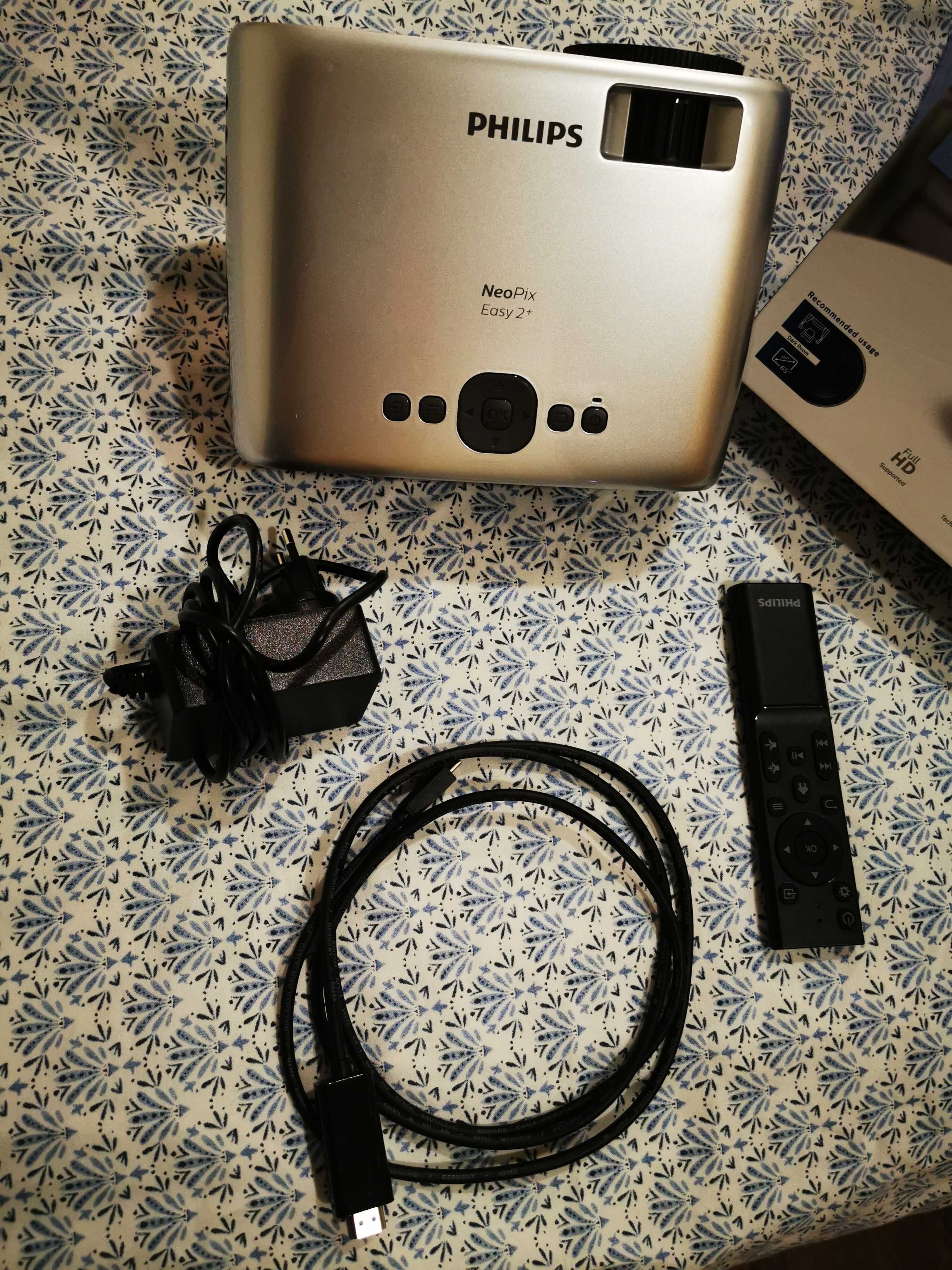 Vendo projector Philips novo