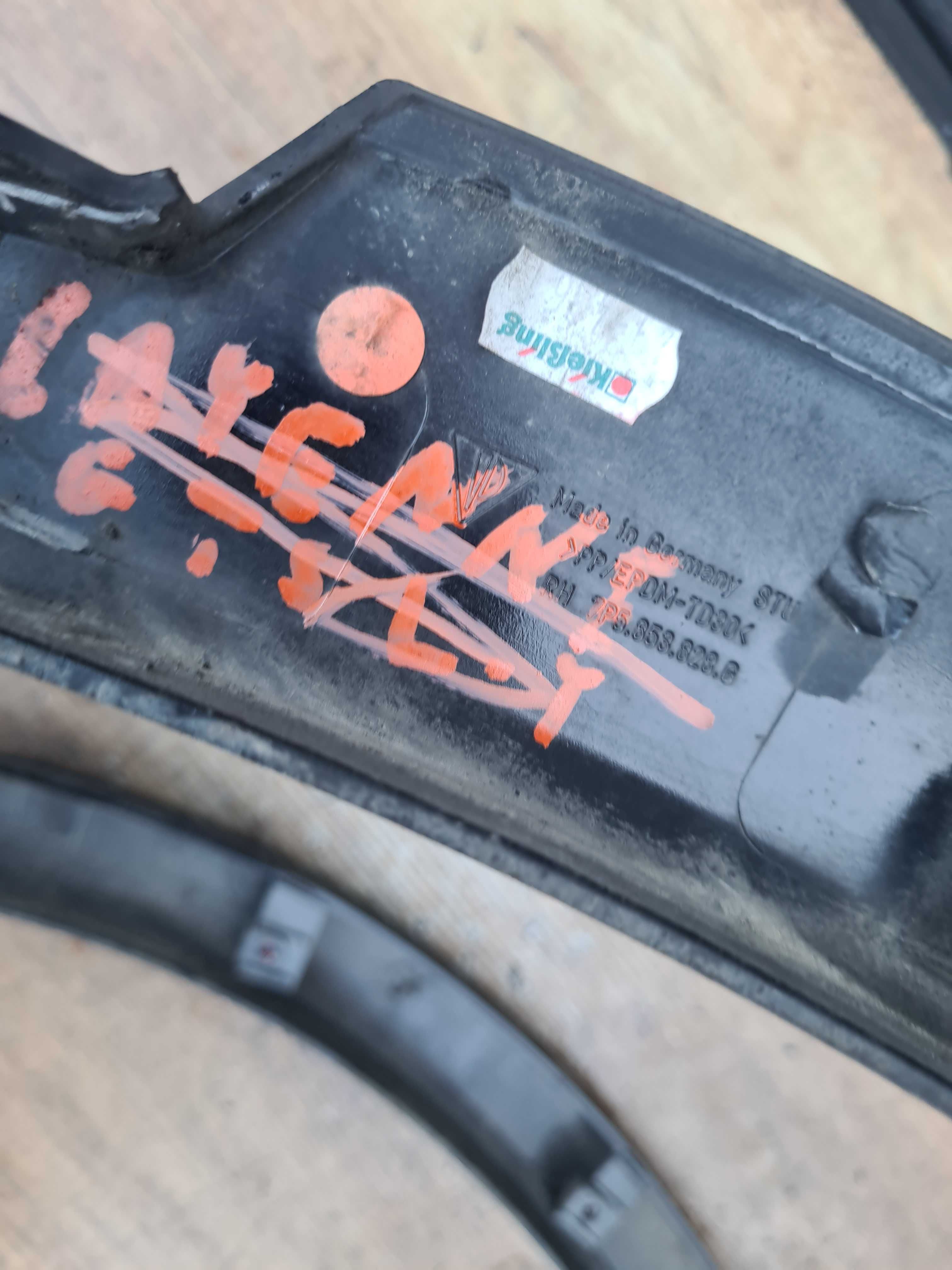 Porsche Cayenne II 7P GTS listwa błotnika tył