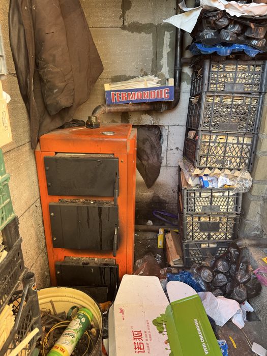 Будинок в центрі білогородки .