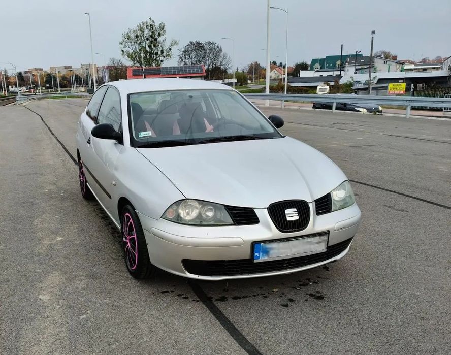 Seat Ibiza bez wkładu, 165 tyś przebiegu, do pracy, nauki, Radio Android, Klima