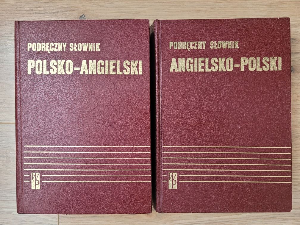 Podręczny słownik polsko-angielski i angielsko-polski
