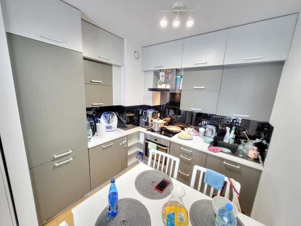 Klonowica 24-mieszkanie 42m2+balkon+MP,pietro5-widok na Wawel-od 01.08
