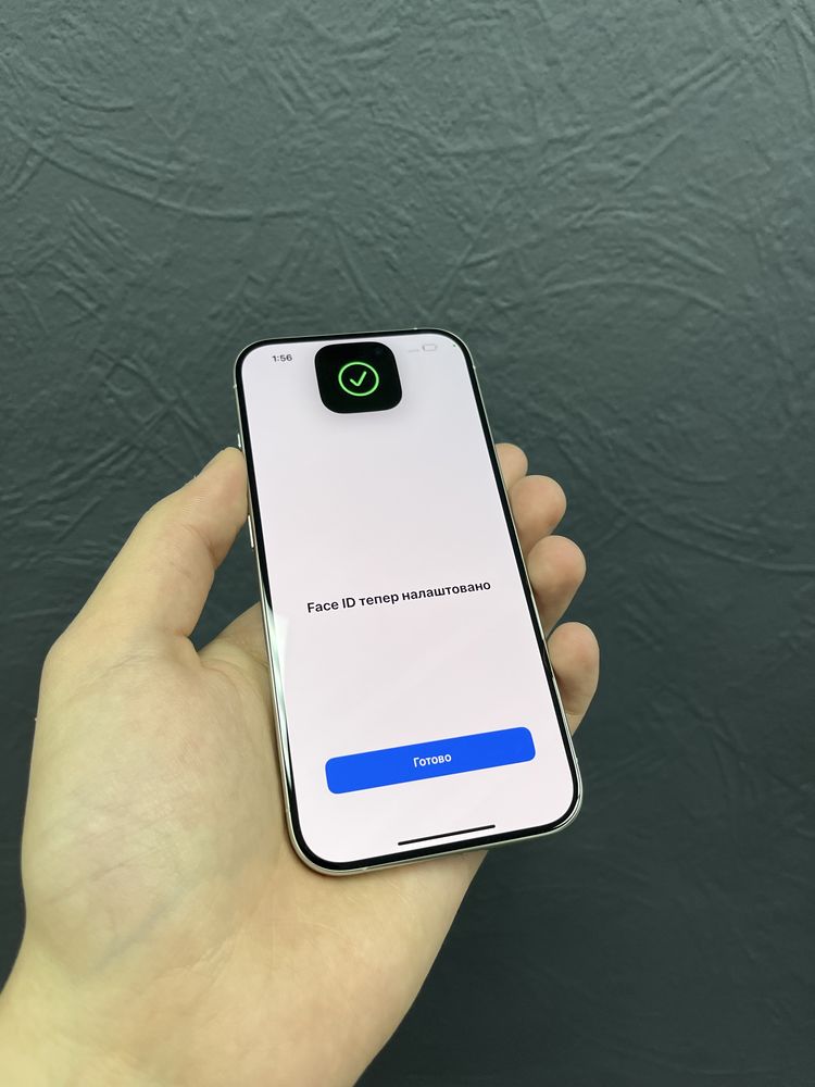 iPhone 15 Pro 256gb White Titanium Unlock
