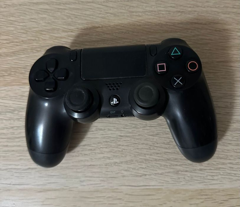 Comando PlayStation 4 (PS4)