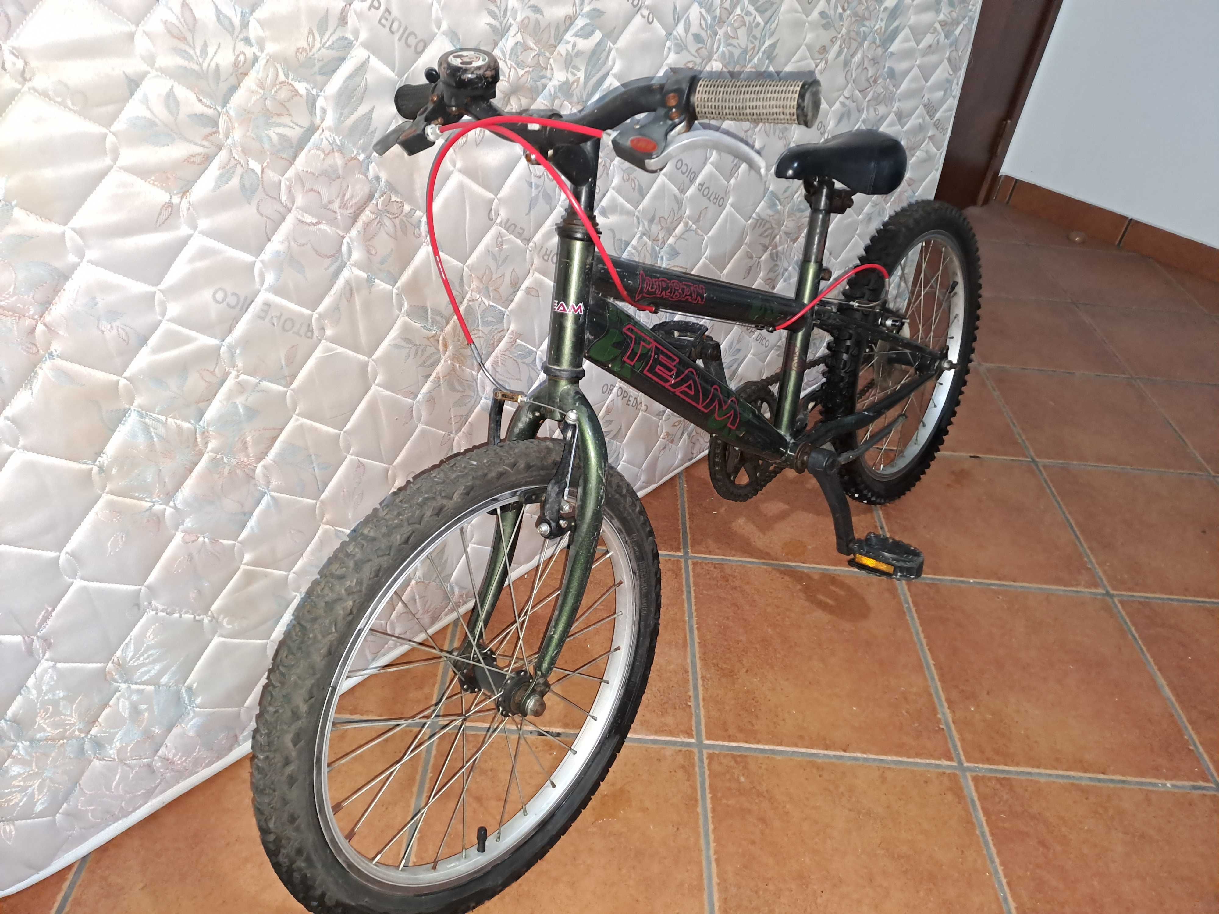 Bicicleta criança +6 anos, aro 20"