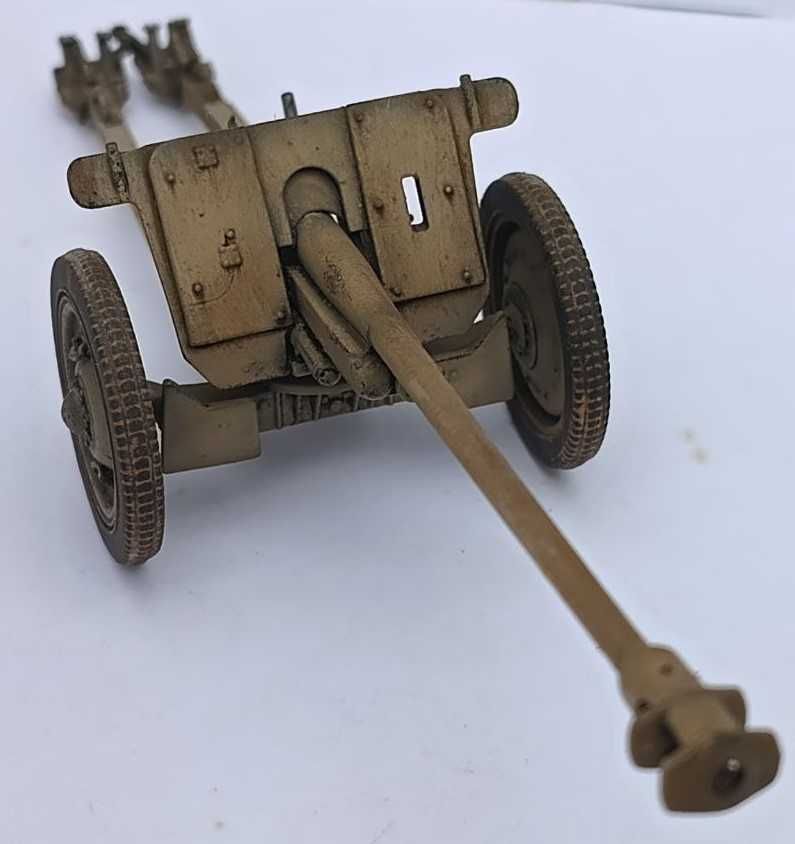 Сборная пластиковая модель.1/35 ICM.Пушка 7.62 cm Pak 36(r)(Собранная)