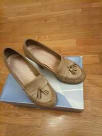 Sapatos pele 37 cor camel