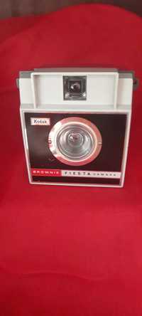 Câmera fotográfica Kodak Brownie Fiesta 1965 a 1966