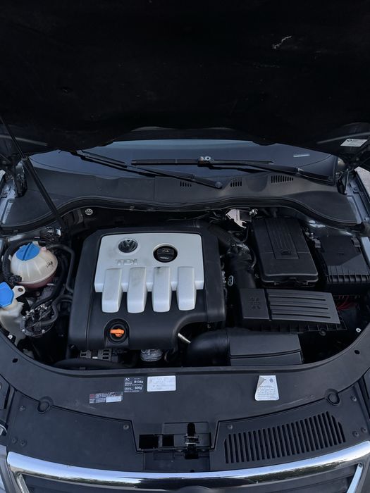 Volkswagen Passat B6 2007р 2,0tdi механіка 6 в ідеальному стані дизель
