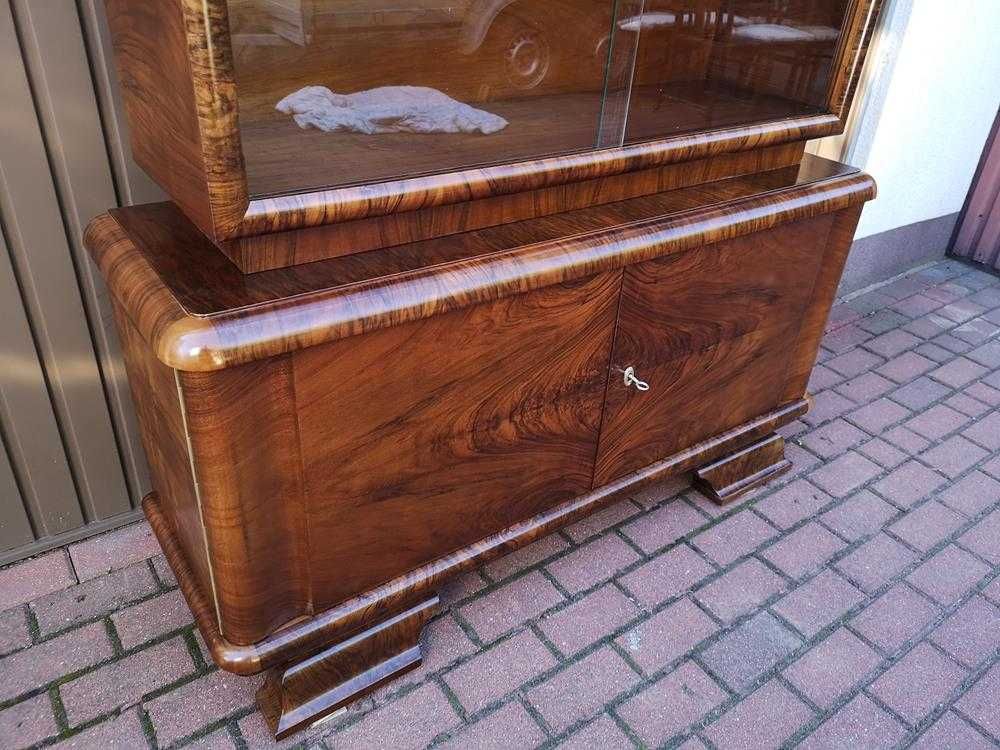 Witryna ART-DECO Serwantka Biblioteka Orzech Stara Antyk Po Renowacji.