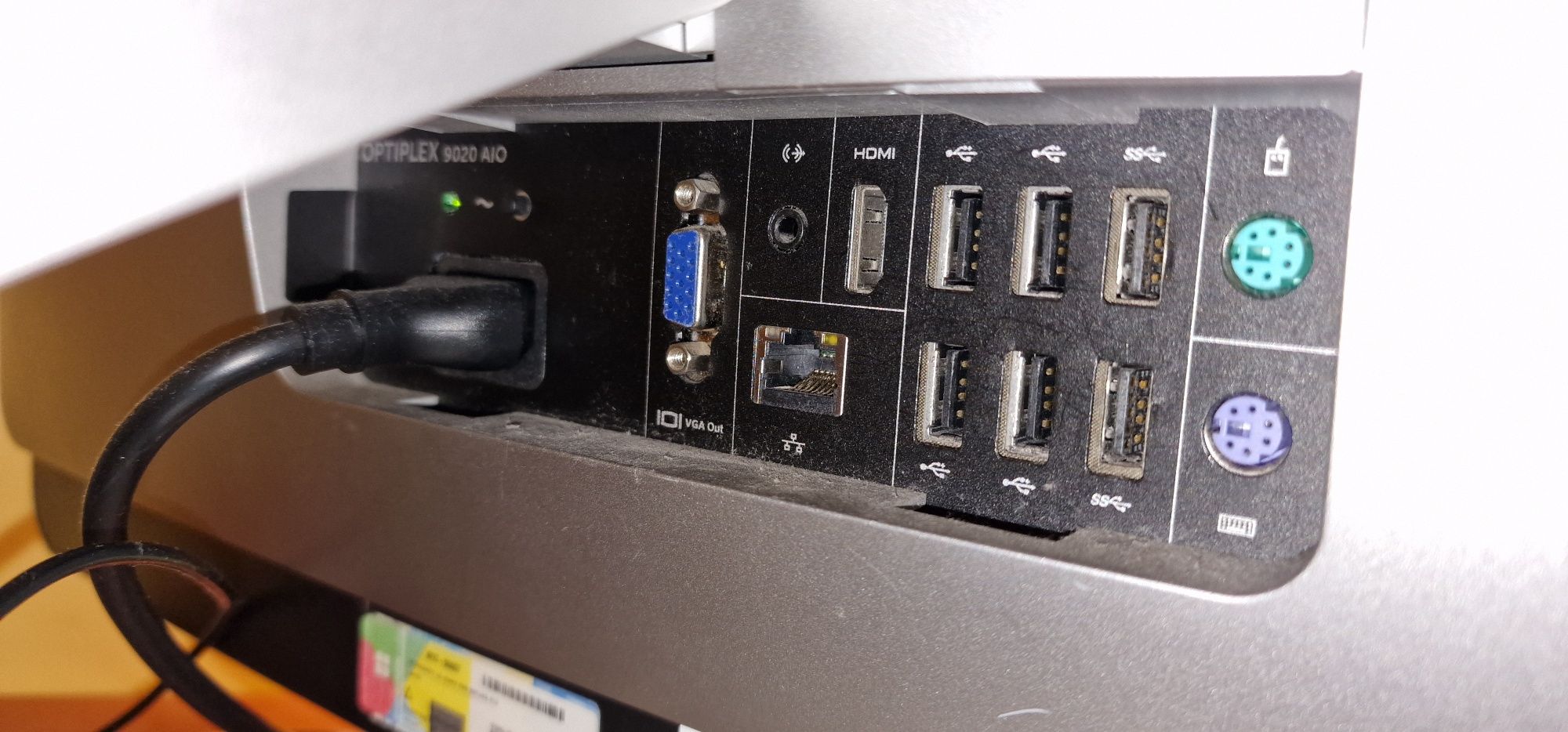 Dell Optiplex 9020 typu AIO z SSD i Windows 11!