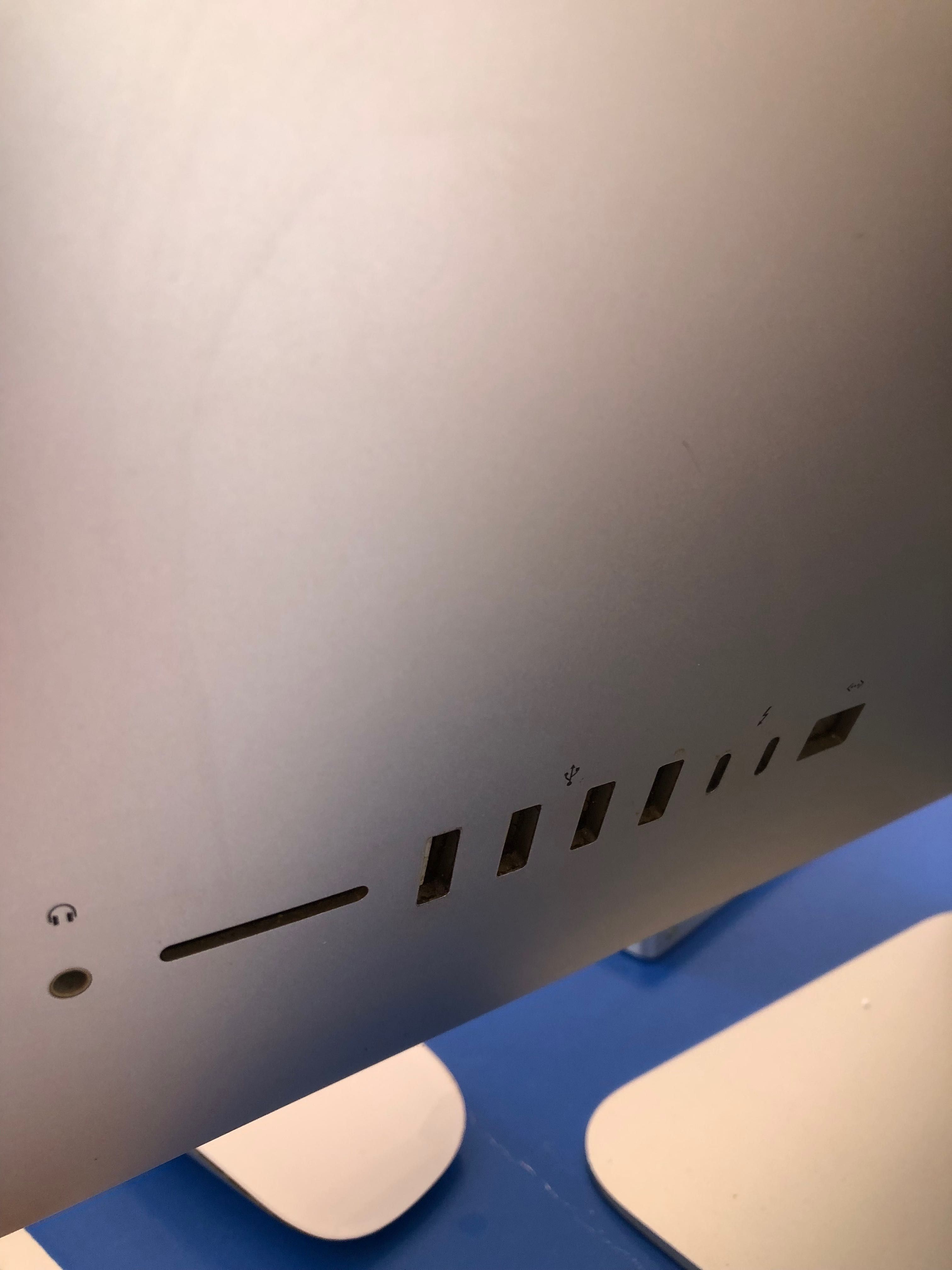 iMac 2017 4k em Caixa Magic Keyboard/Mouse