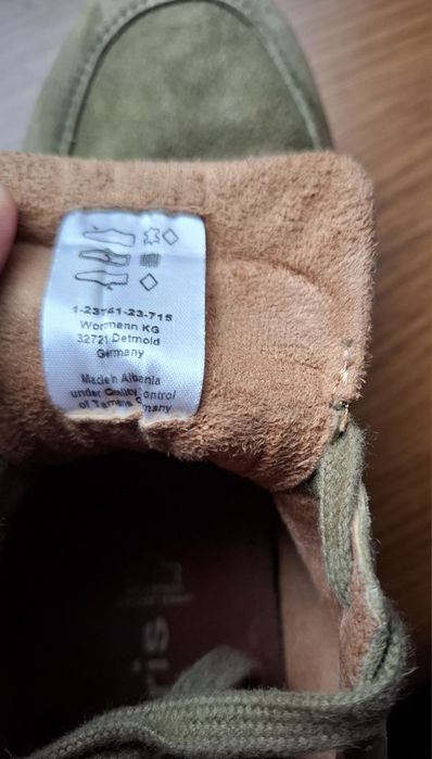 Кросівкиі Tamaris р.39