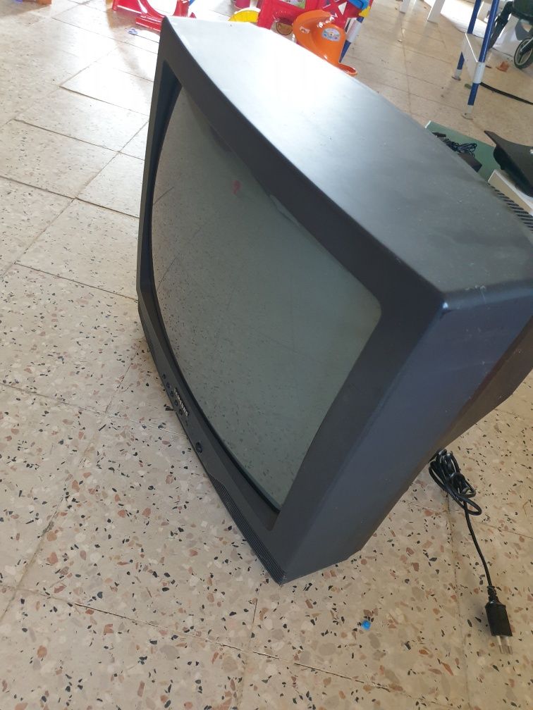 Televisão com entrega