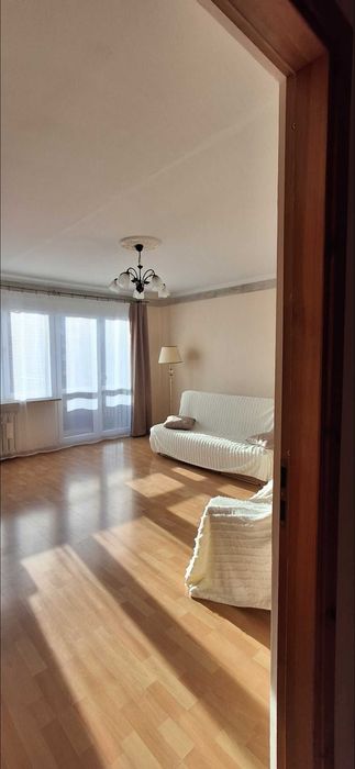 Przestronne 3-pokojowe mieszkanie z balkonem