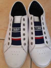 Ténis Tommy/ botas da Fly