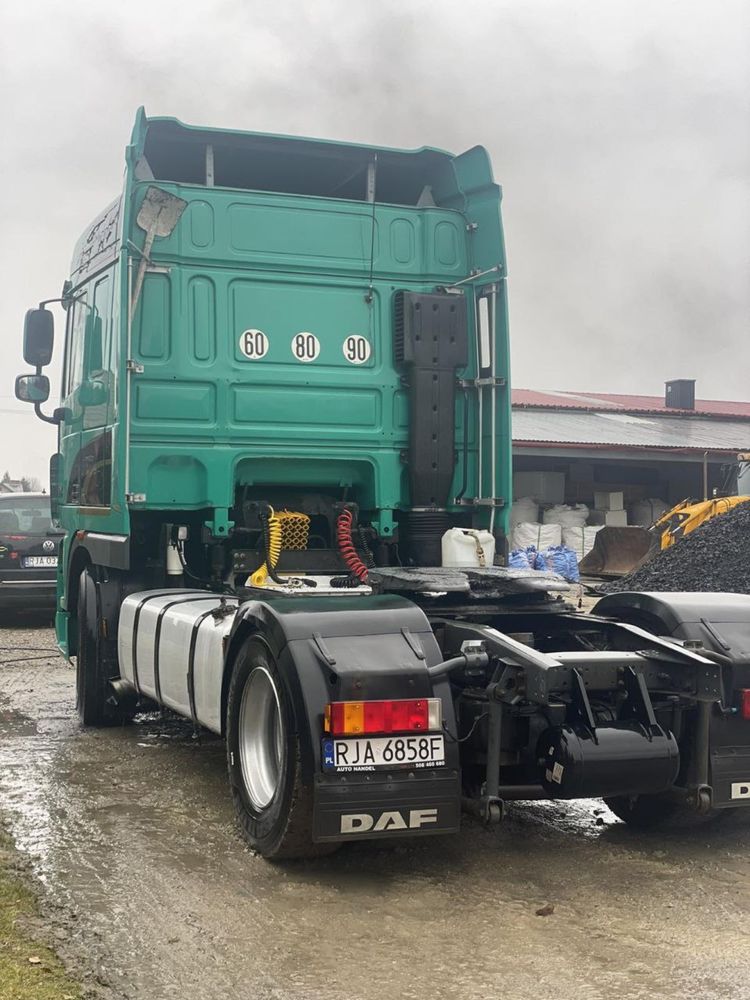 Продається Тягач DAF FTXF106