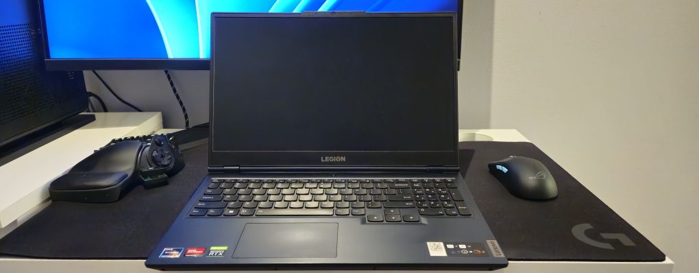Lenovo legion rtx 3060, 130w 16gb ram, ryzen 5600h, 2 dyski 500gb