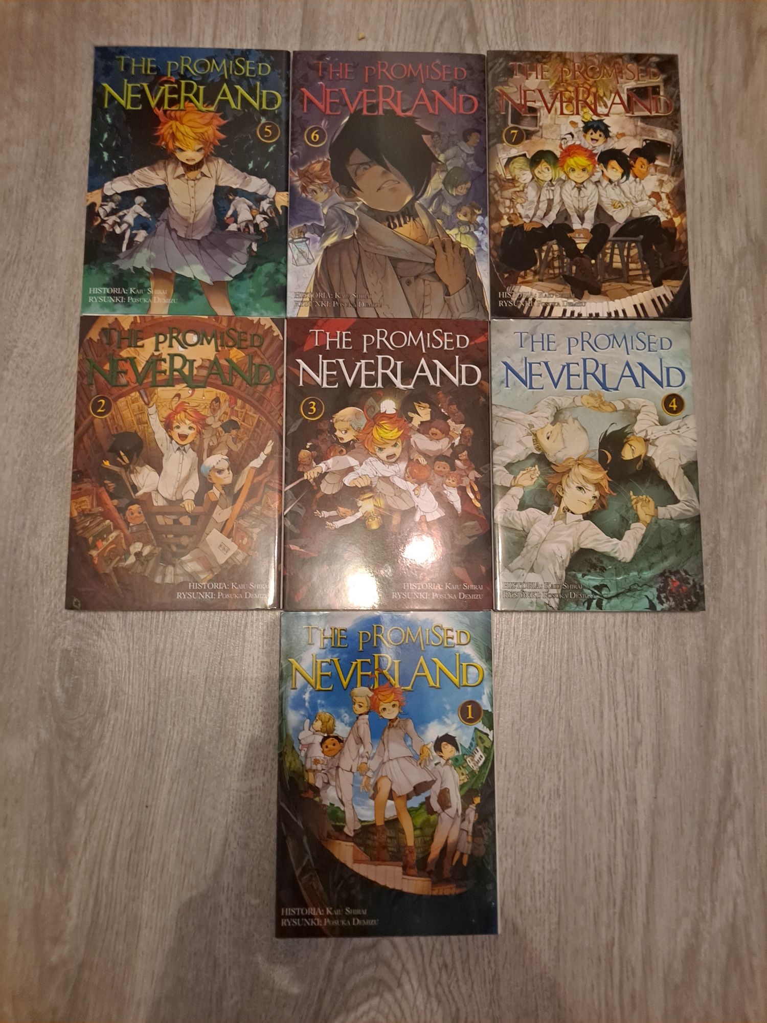 Manga The Promised Neverland tom 1-7 + gratis