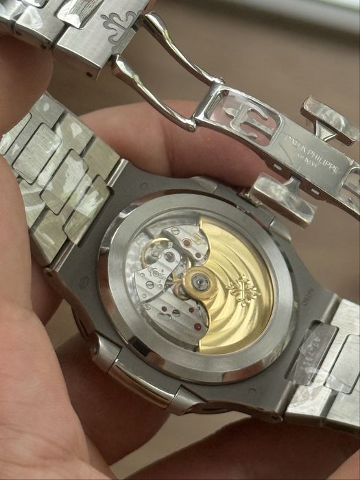 Годинник Patek Philippe Nautilus 5811