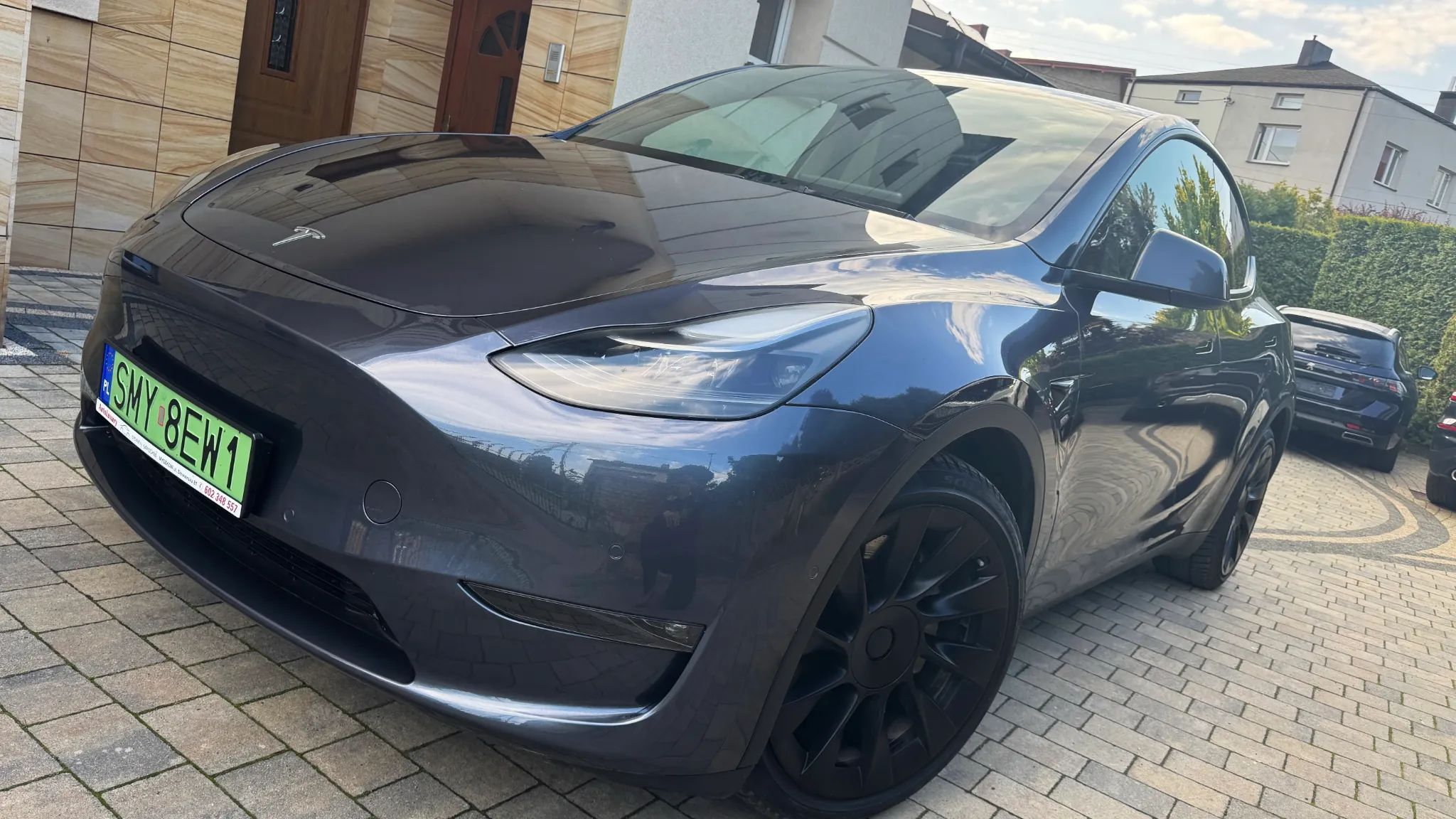 Tesla Y Gwarancja/Wersja europejska