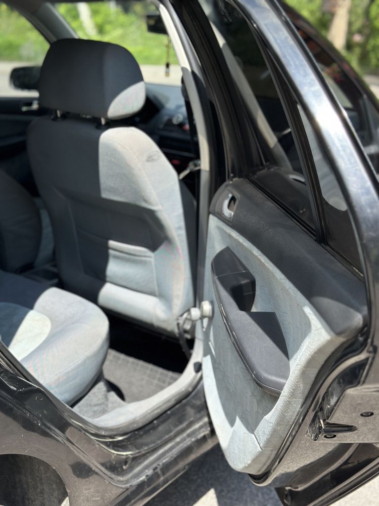 Продам skoda fabia 1.4