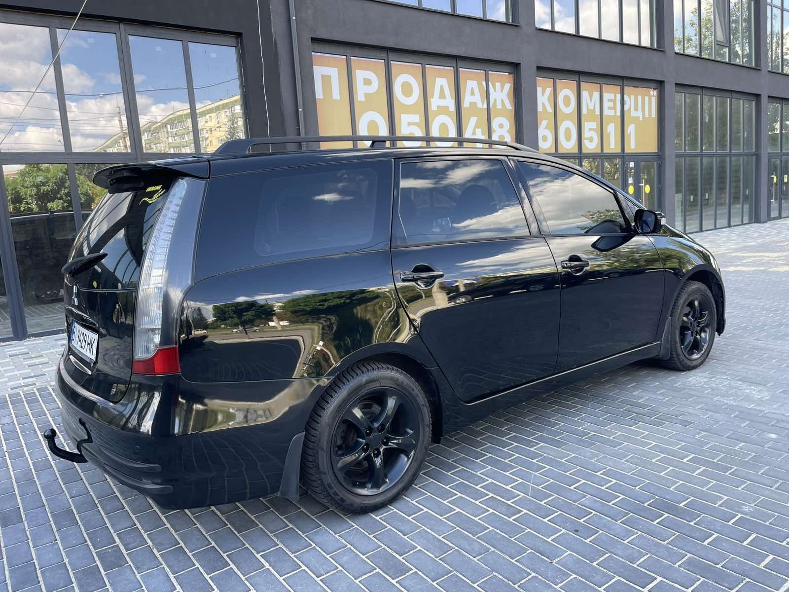 Mitsubishi Grandis 2.4 Газ Автомат