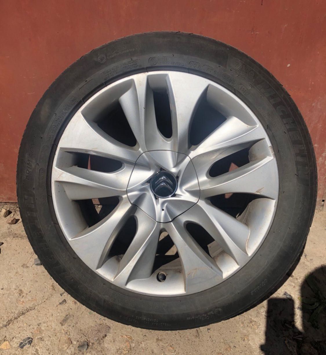 продам диски Citroen DS5 R 17" з літньою резиною 4х100 R17 225/50 R17