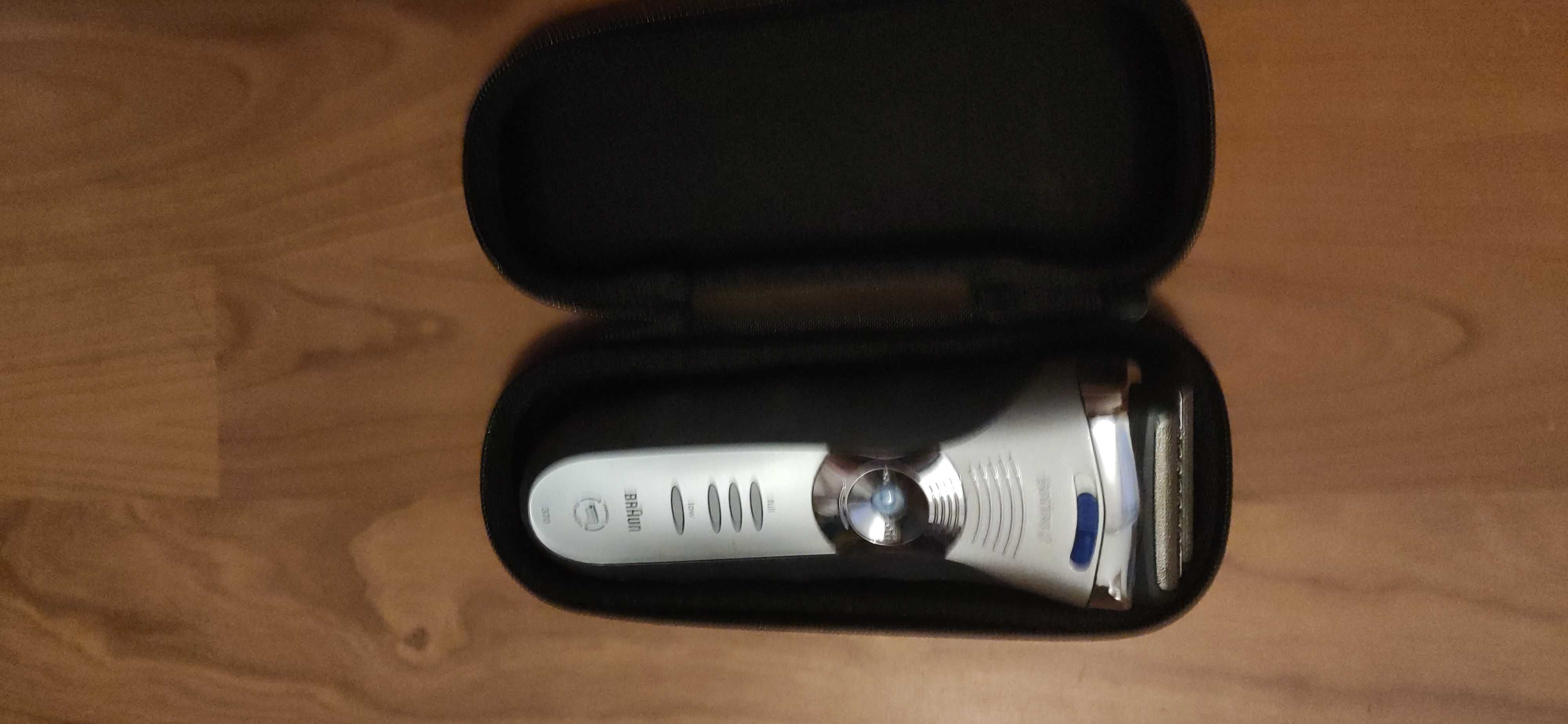 Máquina de Barbear da Braun