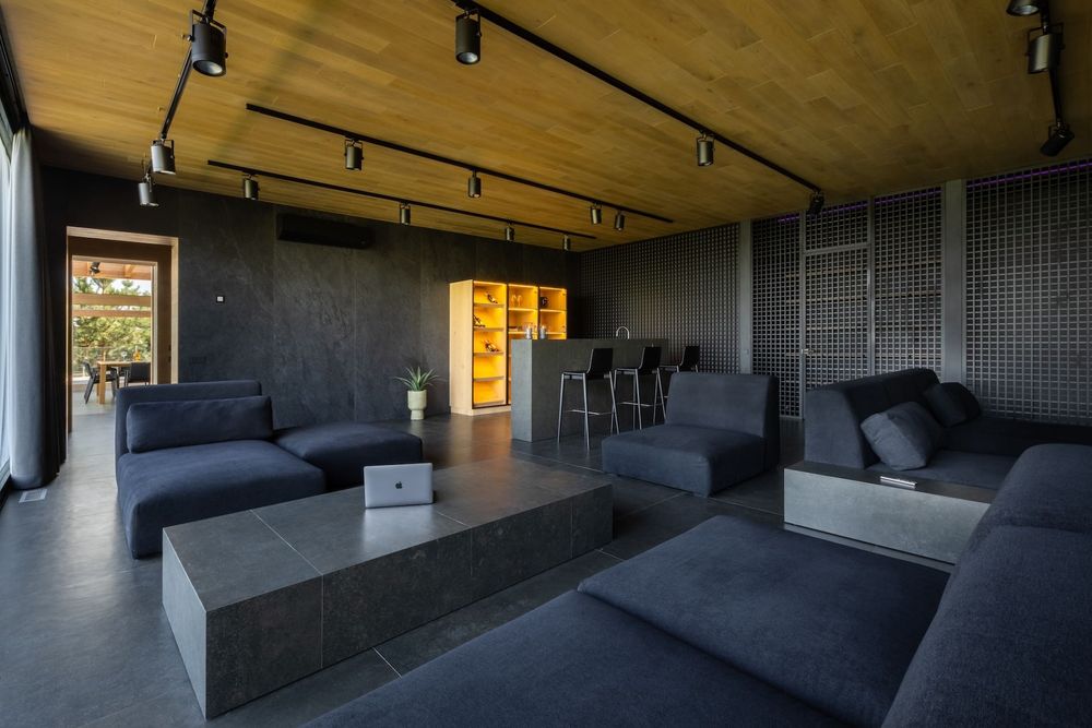 Дом-бункер Джеймса Бонда от KAGER на Киевском море за btc. Свой пляж!