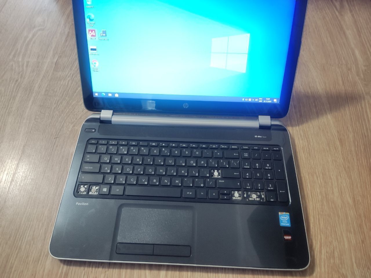 HP Pavilion 15-n093er 15.6" Pentium ssd240