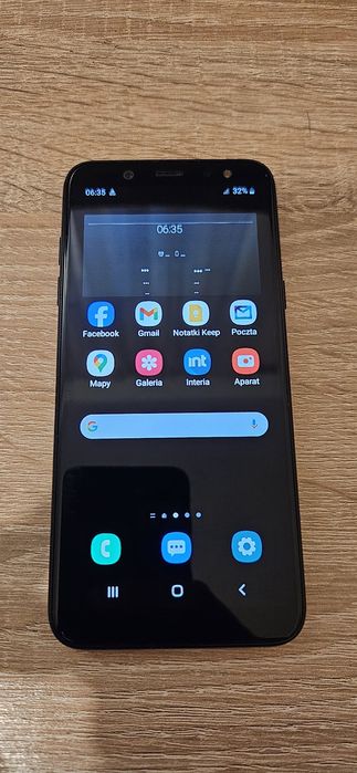 Samsung Galaxy A6 stan bardzo dobry.