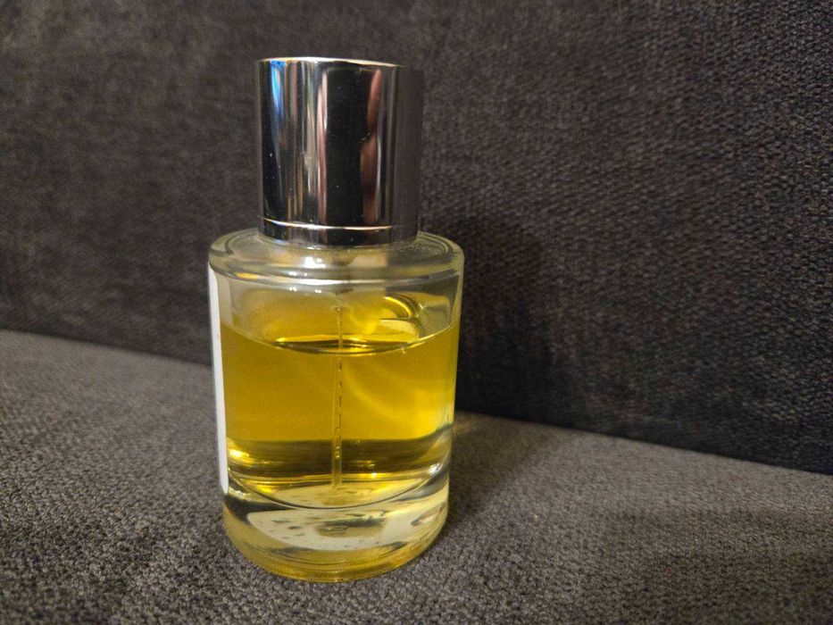 Dossier Ambery Tuberose