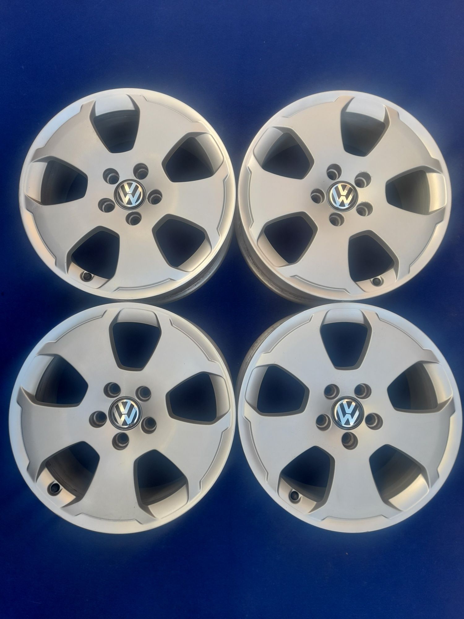 4 Jantes 17 5x112 Audi VW Seat Skoda Golf A3 Leon Caddy Octavia