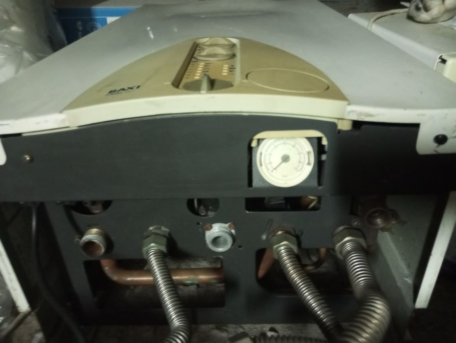 Caldeira de aquecimento central Baxi