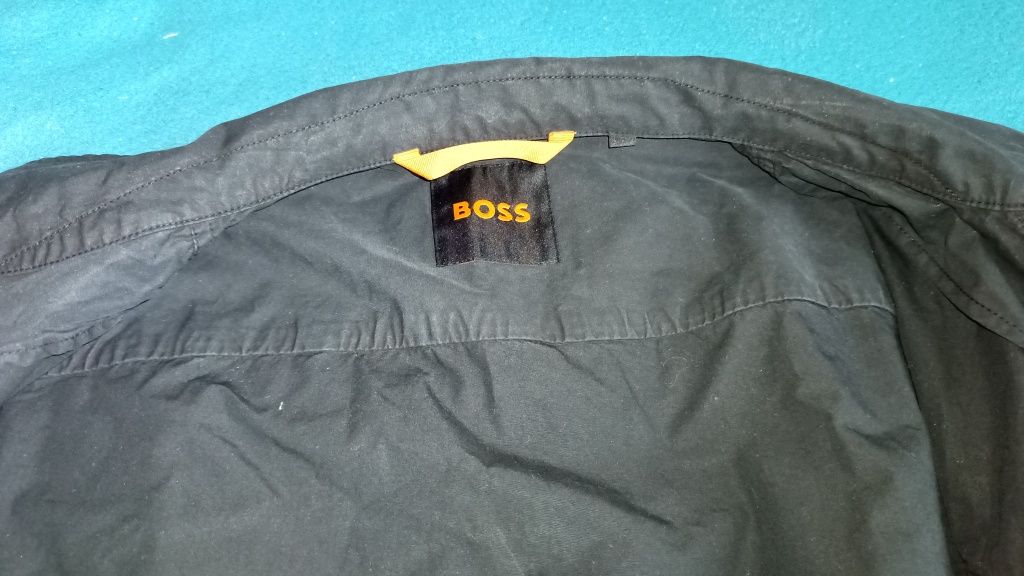 Оригінальна вітровка Boss(L)