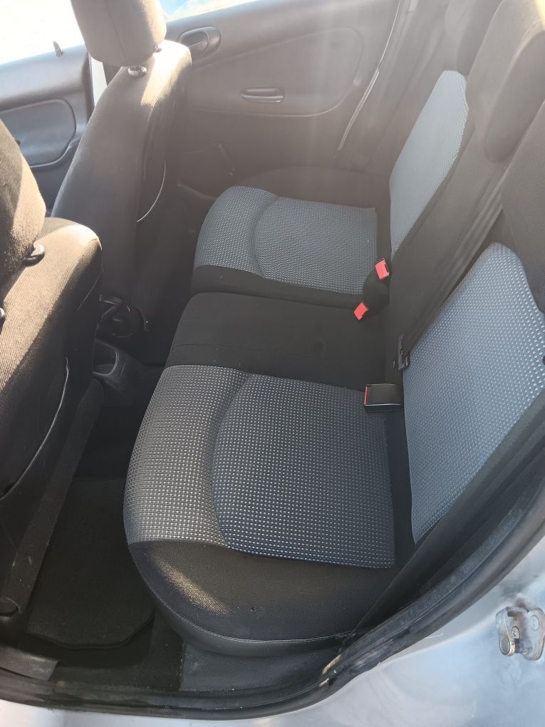 Peugeot 206 SW cinza prata
