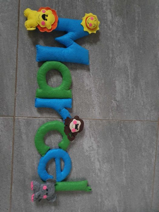 Napis z imieniem własnoręcznie wykonane