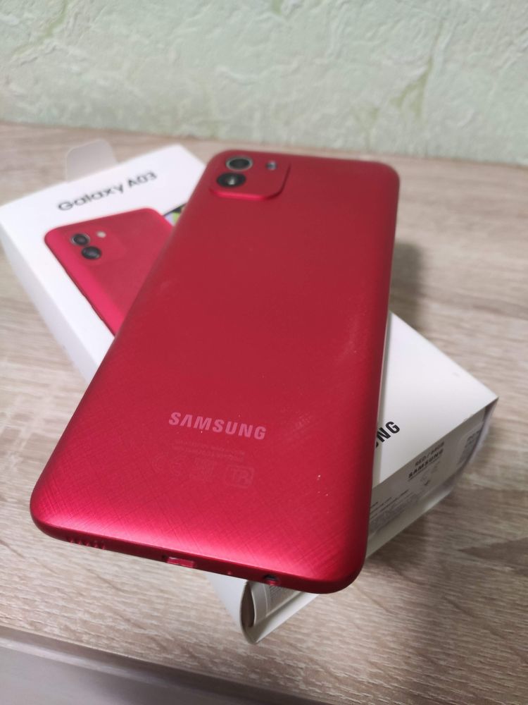 Смартфон Samsung A03