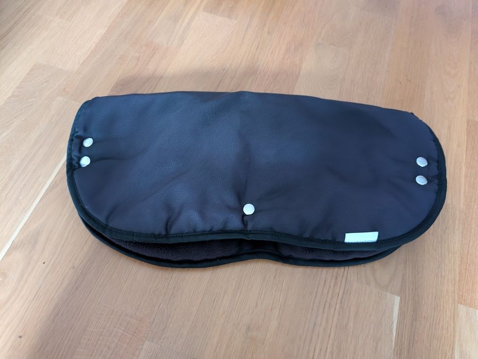 Mufka do wózka polarowa ocieplacz na ręce ochraniacz