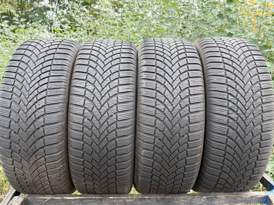 Як нові 235/55/18 Bridgestone blizzak LM005 2022 рік 6.8 мм