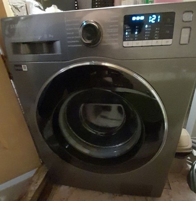 Продам стиральную машину