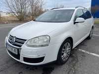 VW GOLF V 1,9 TDI. 105KM z 2009 roku.