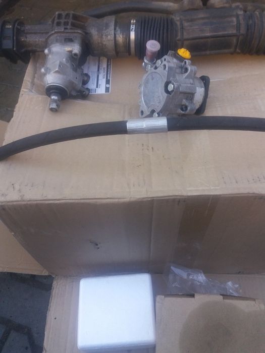 Насос гур . Шланг высокого давления.