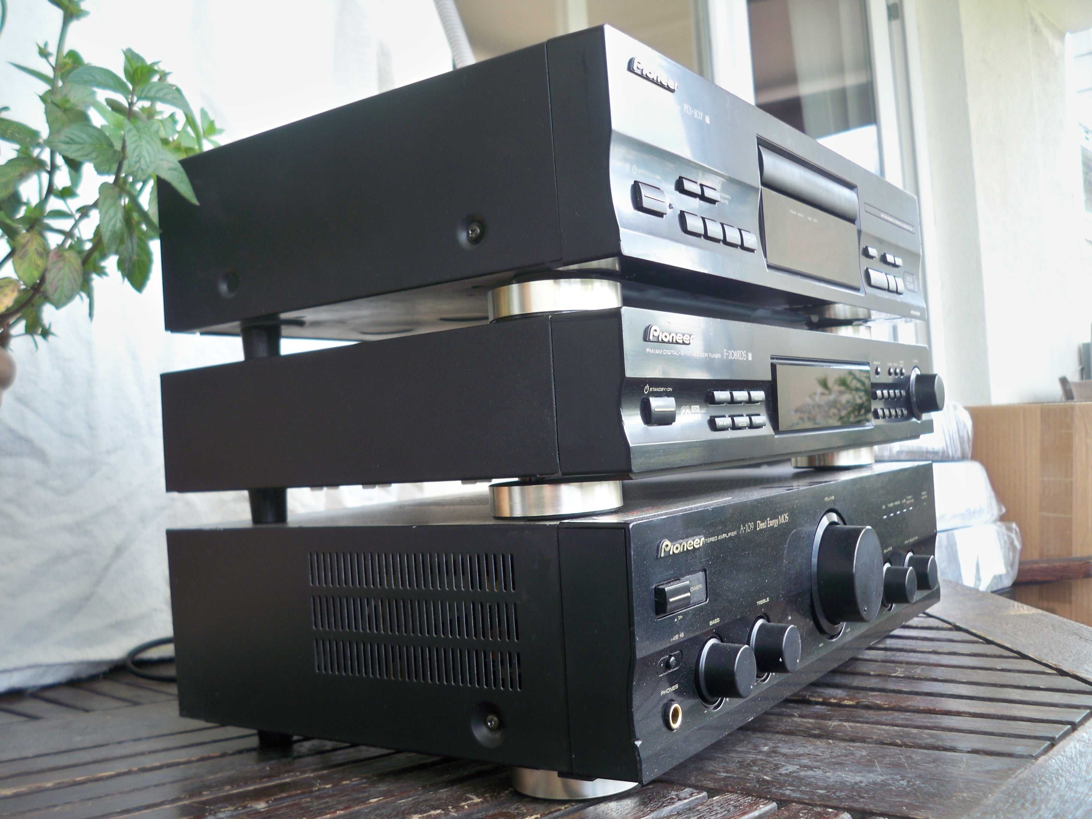 wieża Pioneer wzmacniacz A-109 + tuner F-208RDS + odtwarzacz CD PD-107
