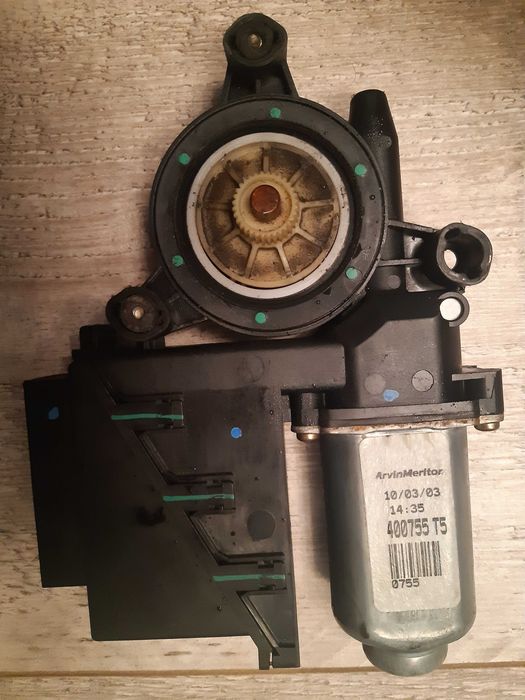 Silniczek szyby prawy przód skoda fabia ibiza seat polo