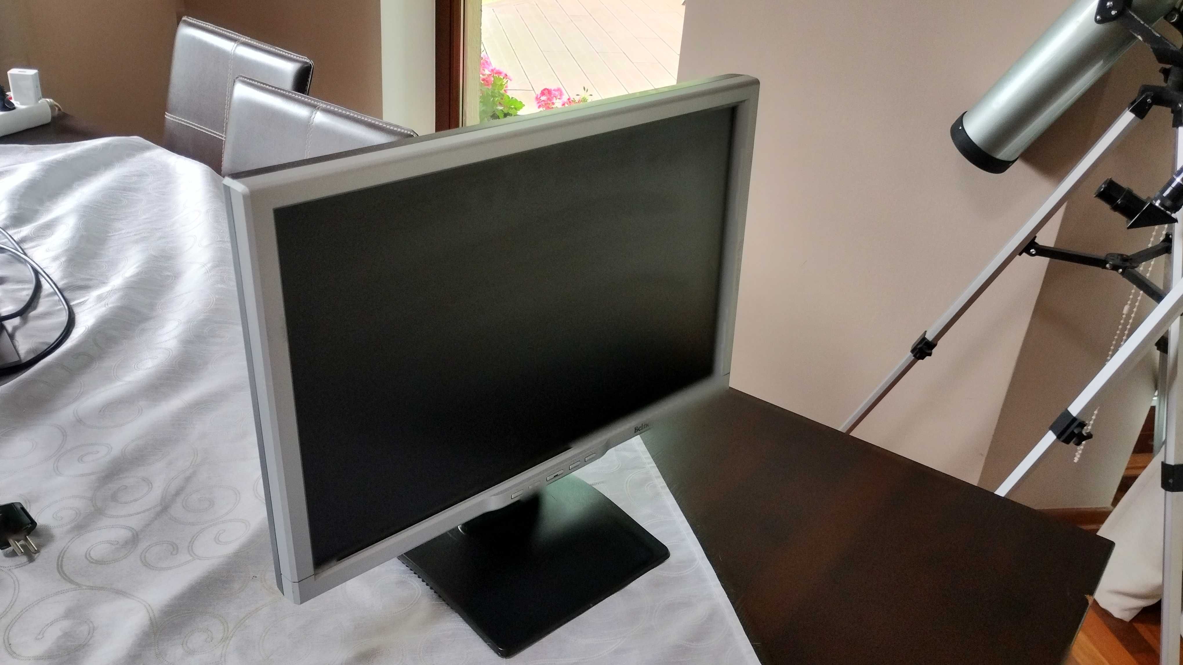 Monitor Belinea 2025 S1W