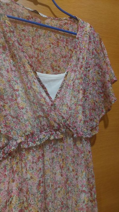 Vestido floral novo