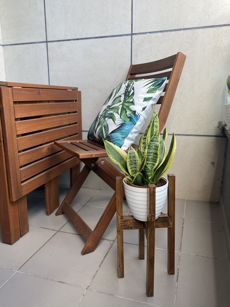 Suporte em madeira para vasos plantas